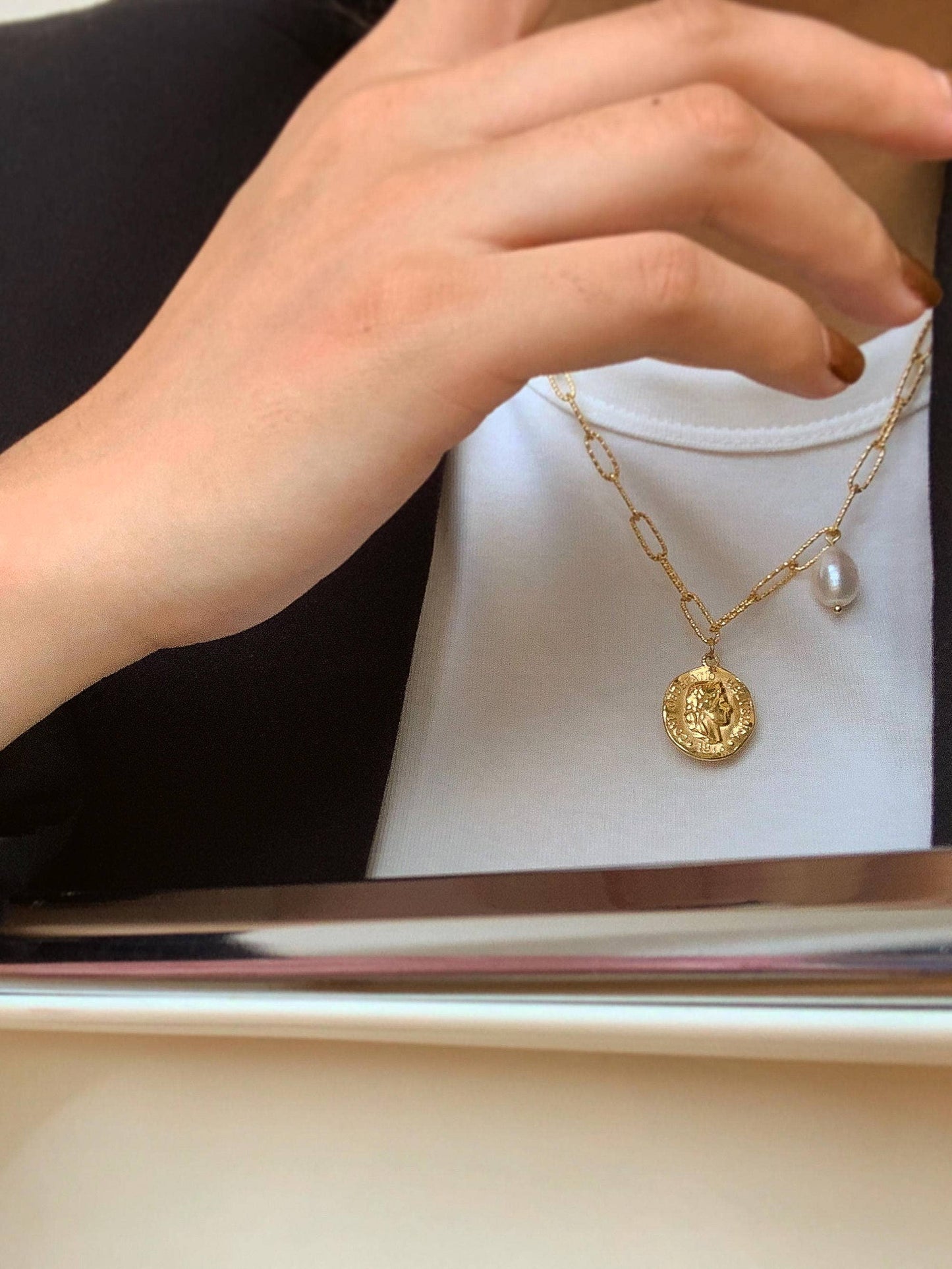 Isaline Gold 18K Gold Coin Chain Necklace