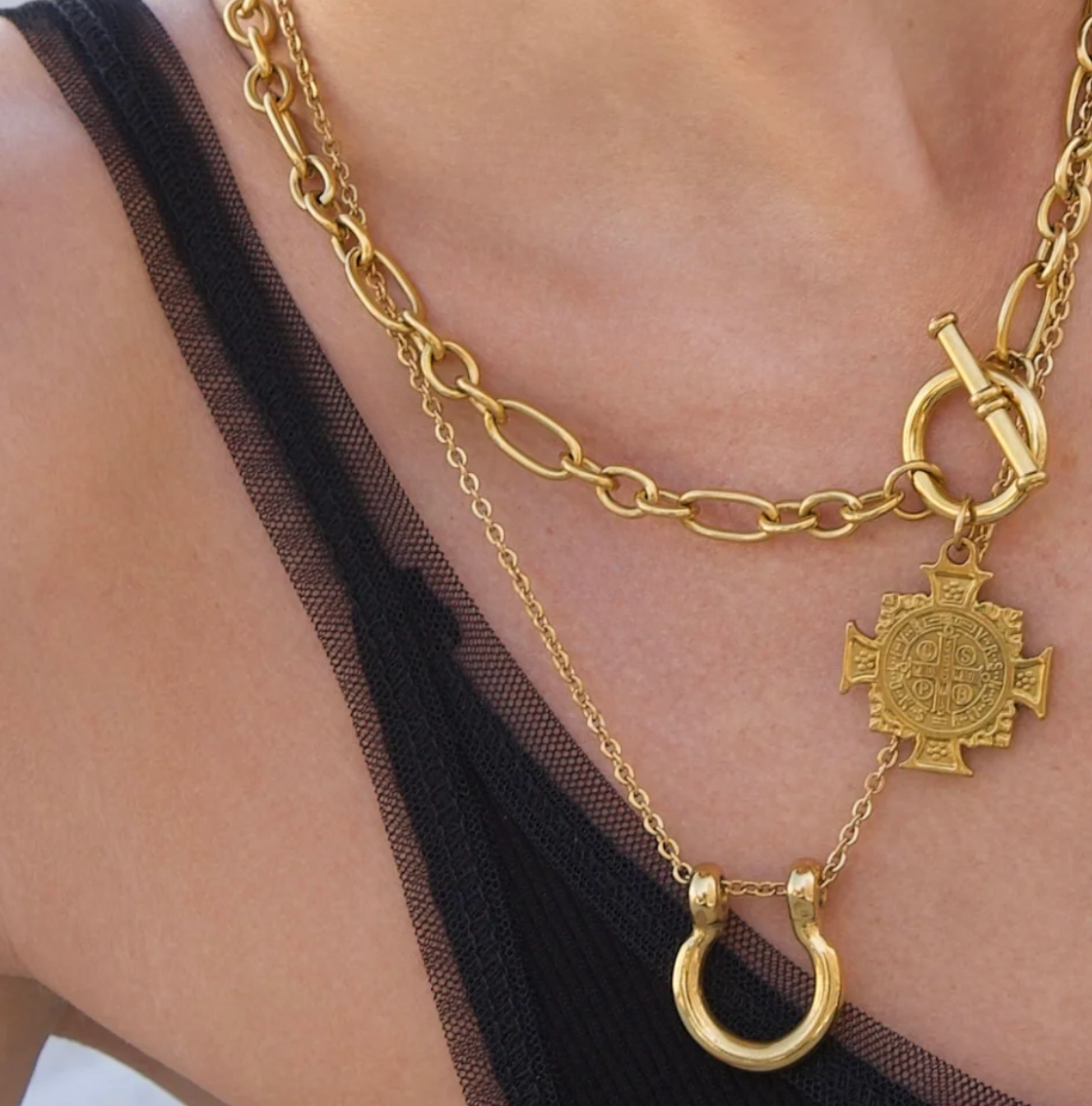Horse Shoe Chain Necklace
