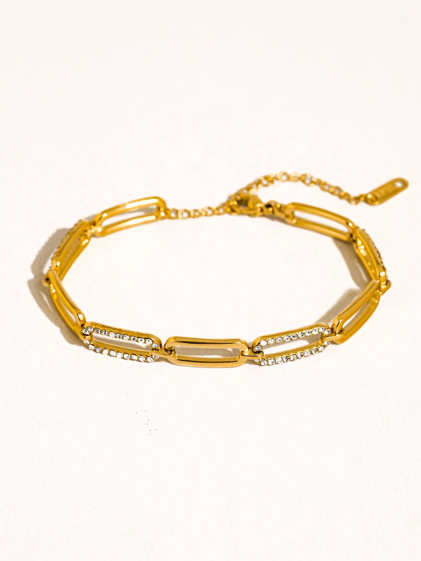 Évasion 18K Gold Glam Rhinestone Chain Bracelet