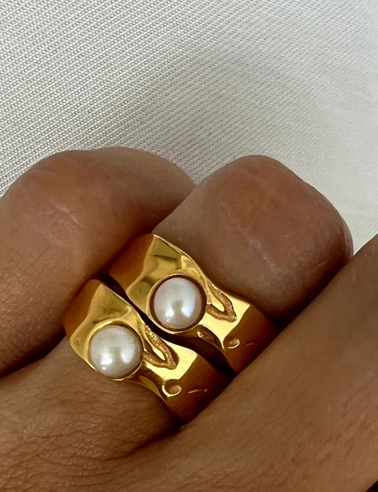 Valorie Ring