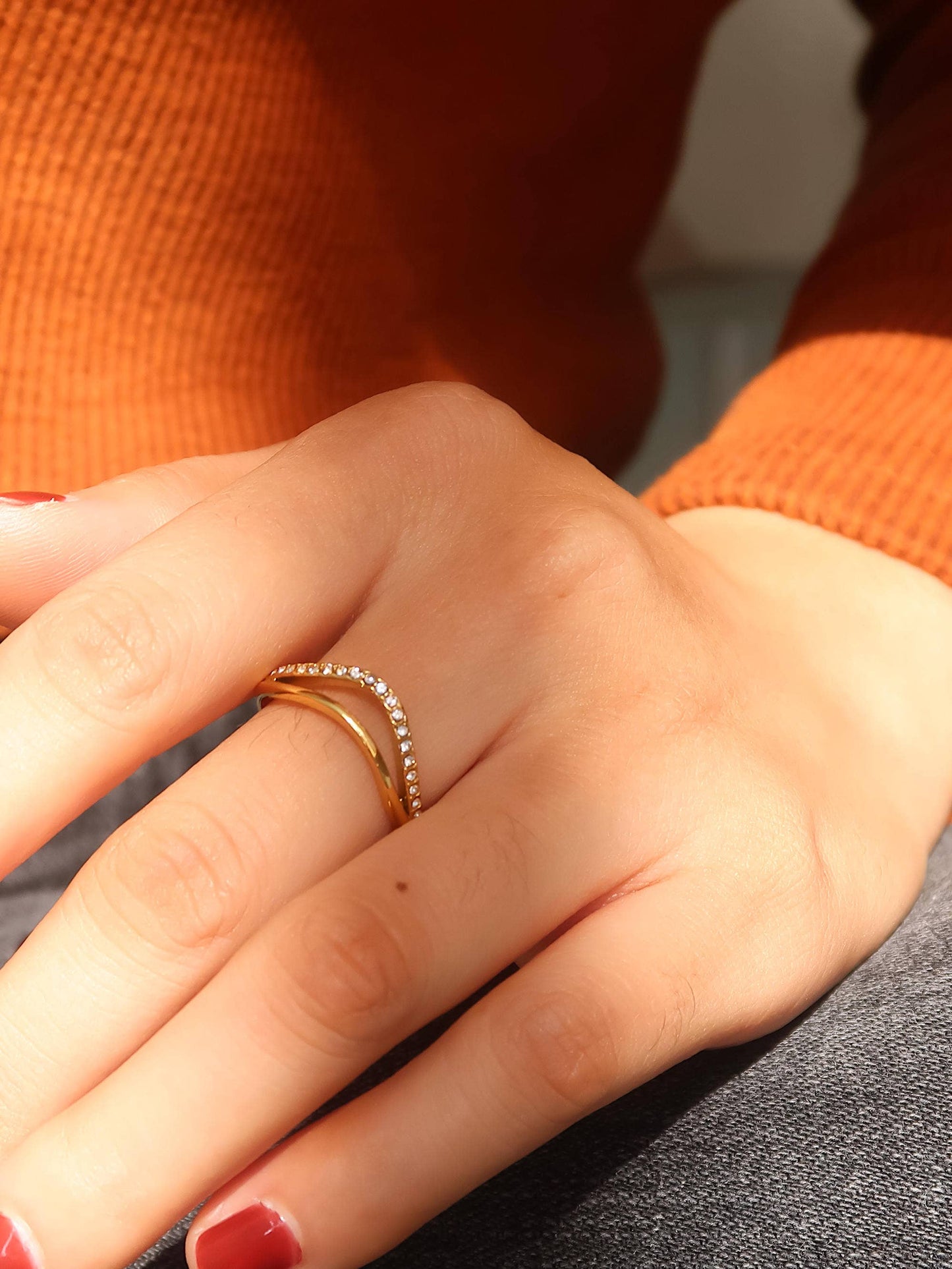 Orleans 18K Gold Layered V Rhinestone Ring