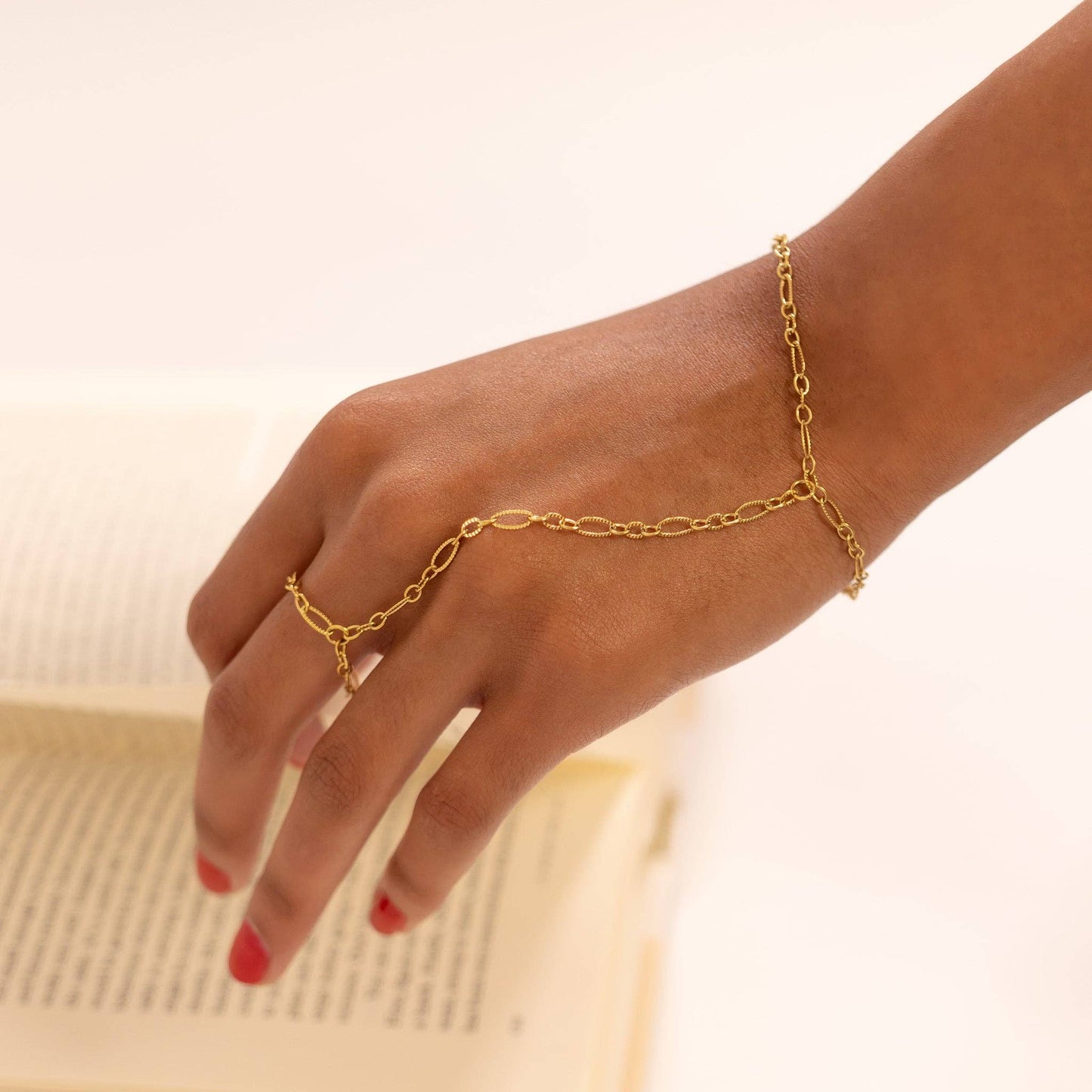 Hammered Oval Hand Chain