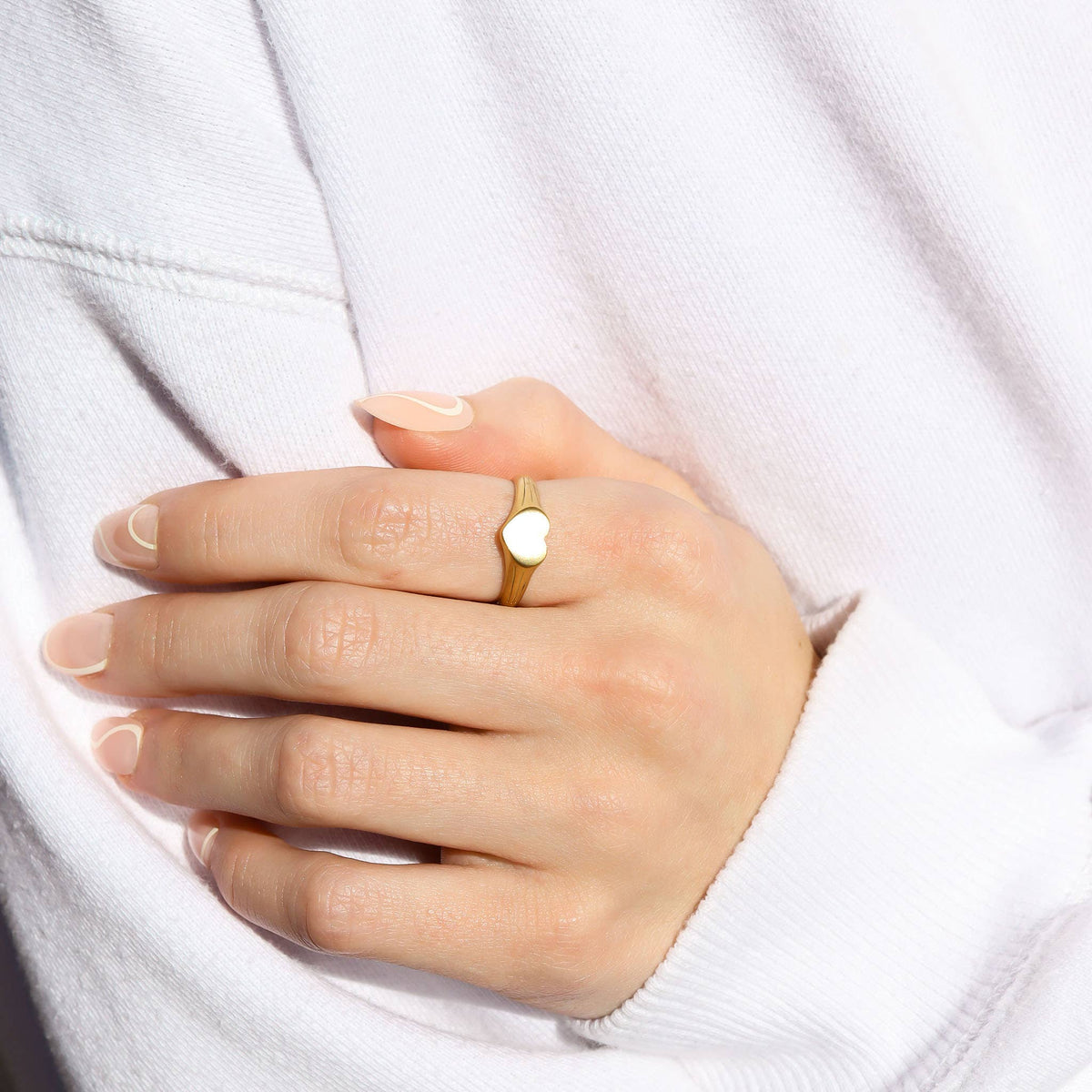 Riggs 18k Gold Signet Heart Ring