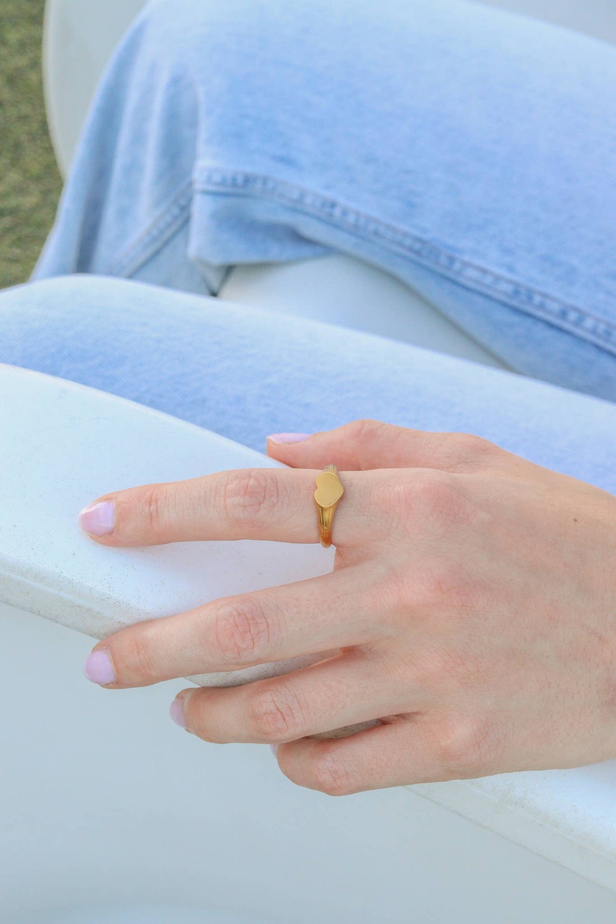 Riggs 18k Gold Signet Heart Ring