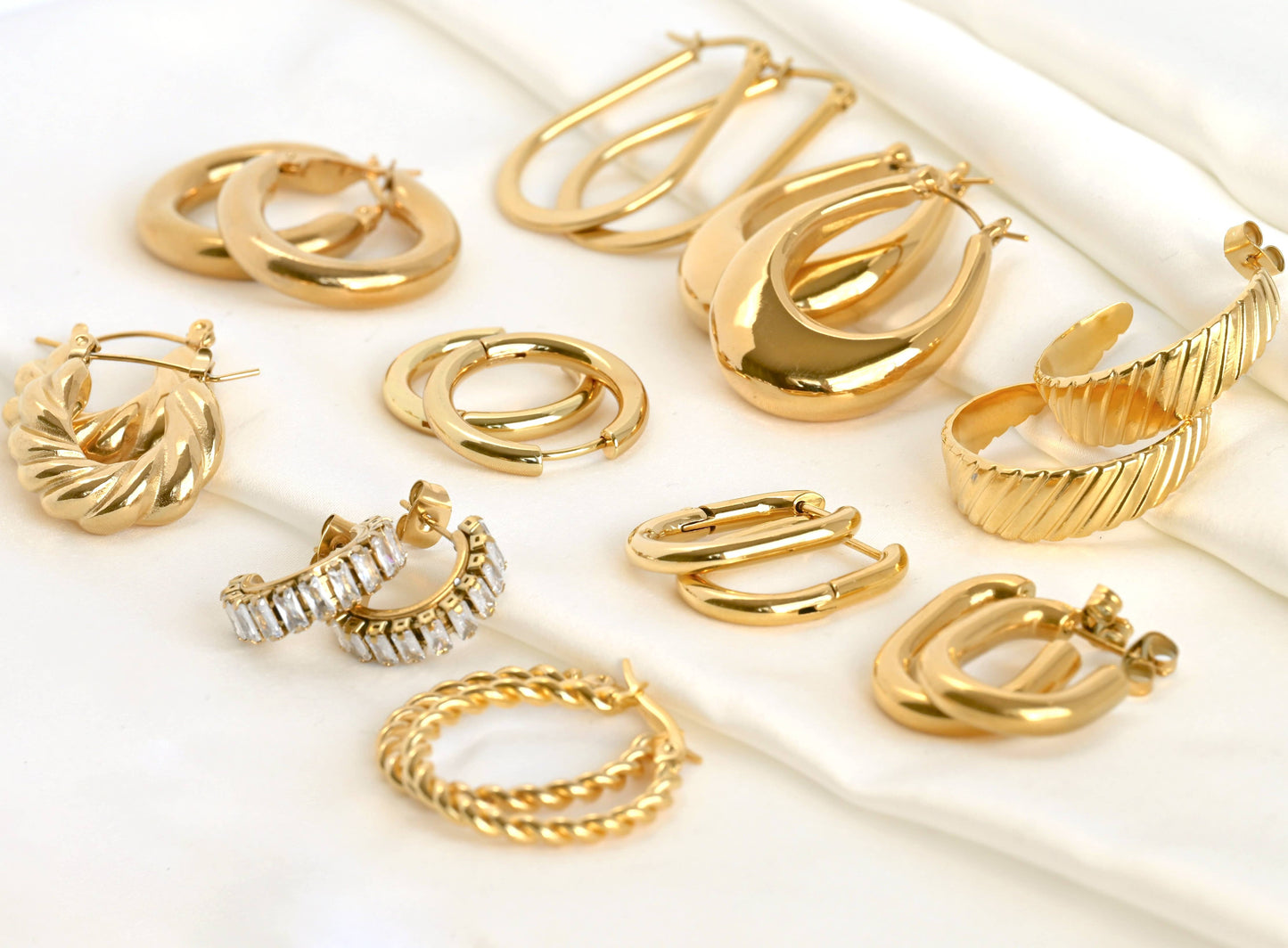 18k Gold Hoop Earrings