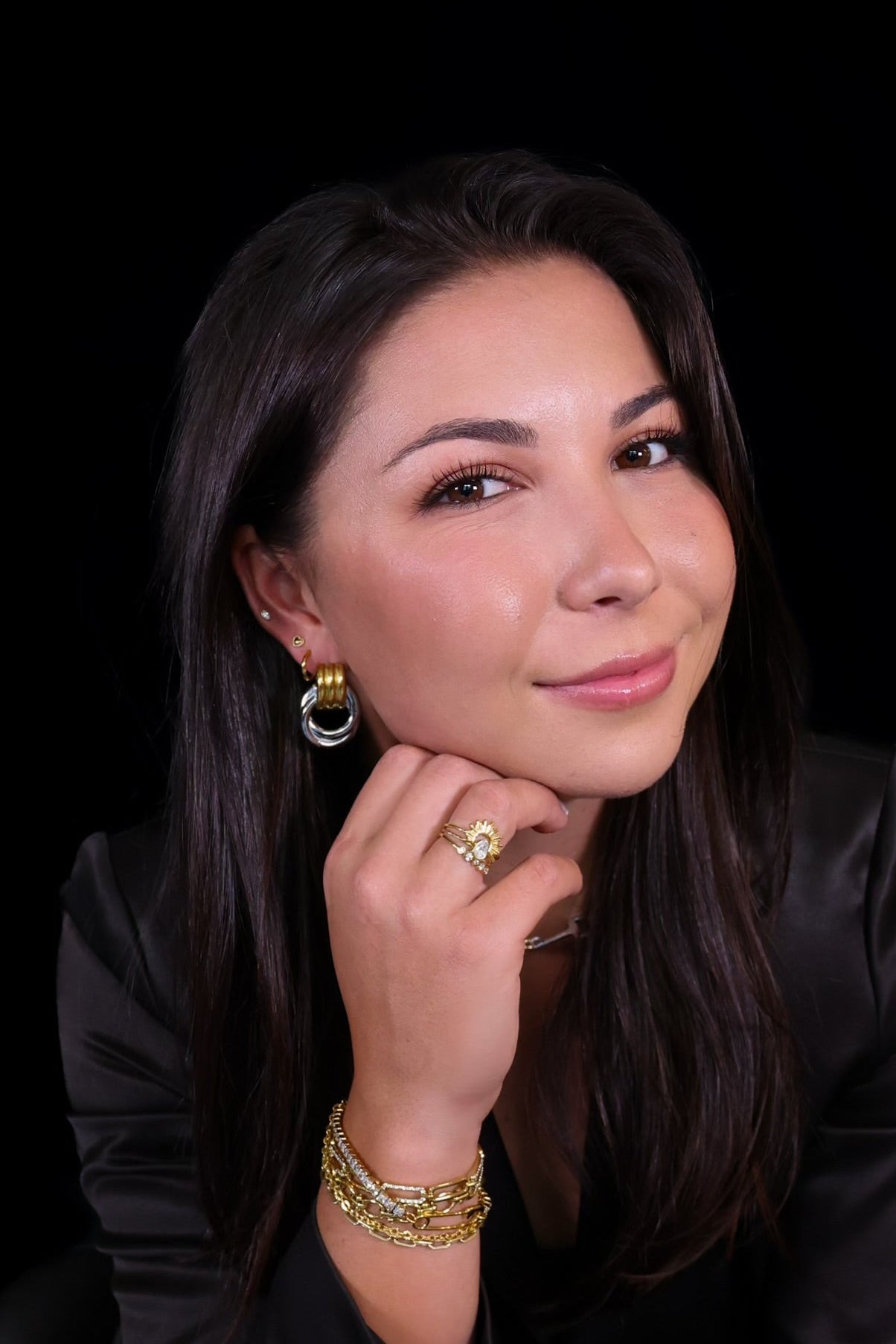 Wanda 18K Gold Classic Hoop Earring