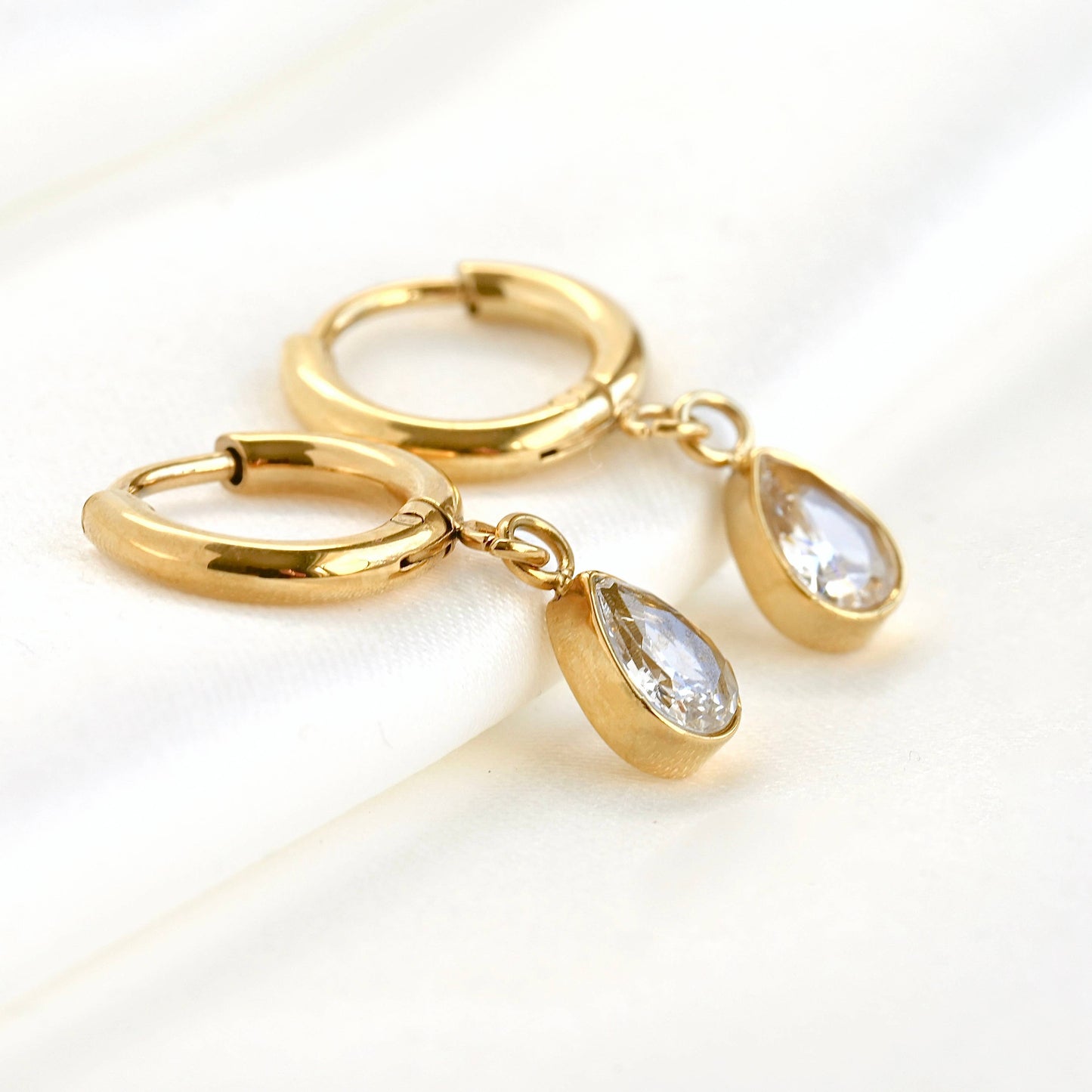 Diamond Small Hoops