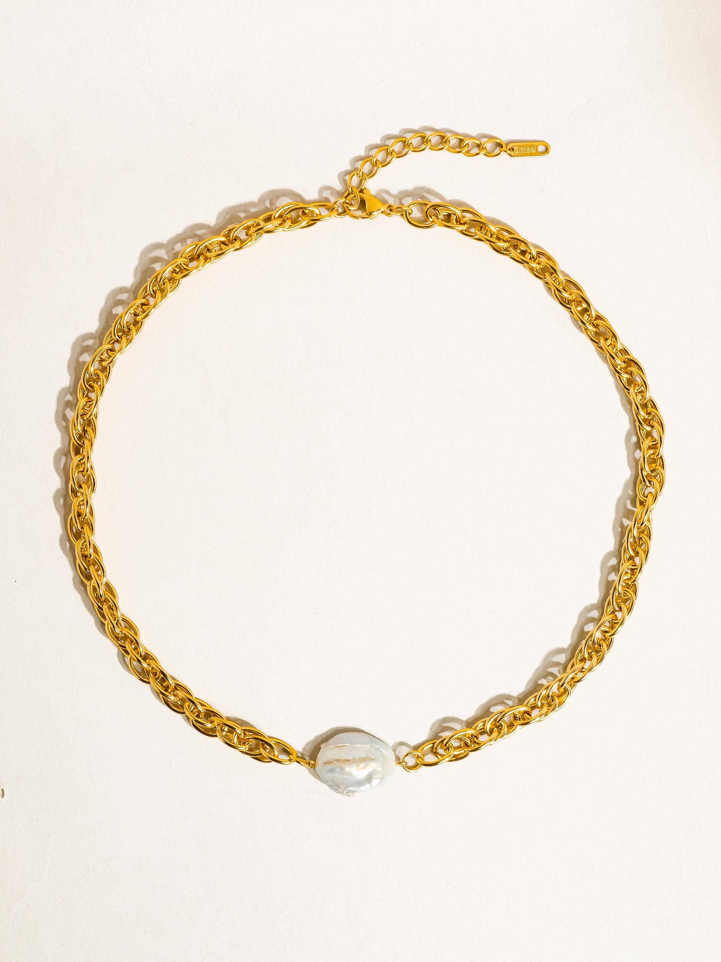 Loan 18K Bold Pearl Chain Necklace