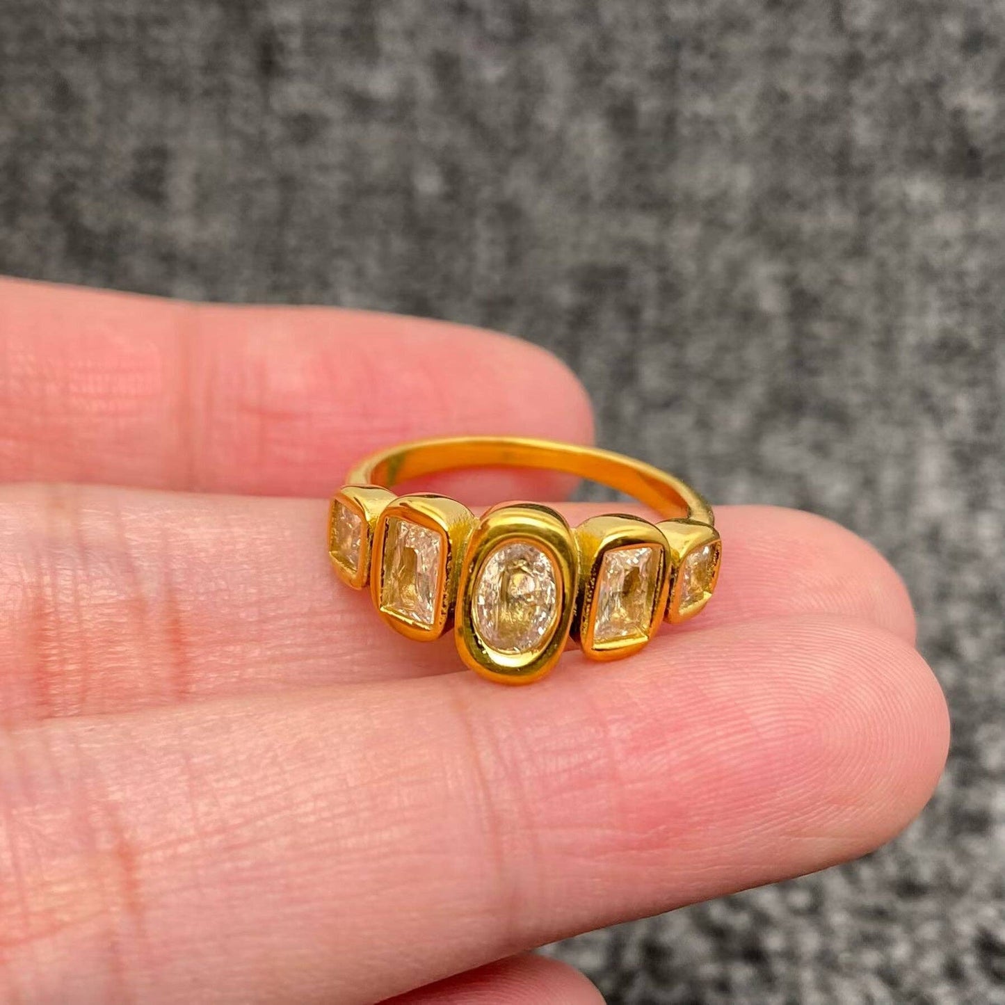 Odile Ring